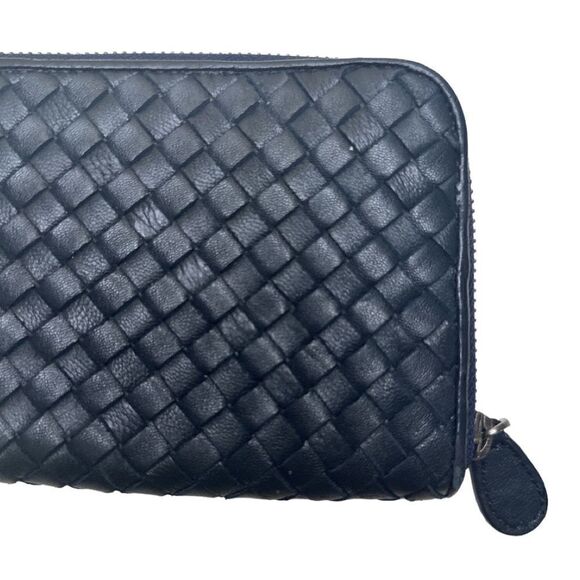 BOTTEGA VENETA Intrecciato Navy Leather Wallet - Picture 2 of 11